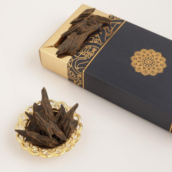 عود كمبودي تايقر فاخر بخور فاخر وعطر شرقي أصيل من توب جيت