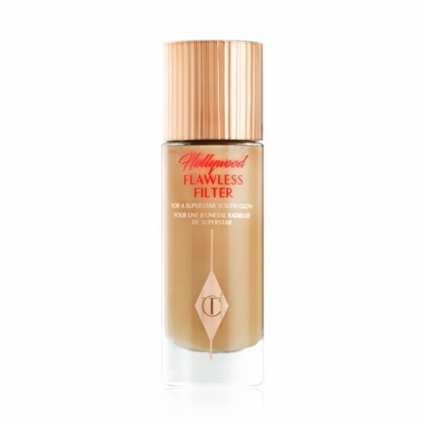 شارلوت تلبوري  هوليوود فلولس فلتر 5.5تان كريم أساس لتغطية مثالية ولمسة نهائية طبيعية