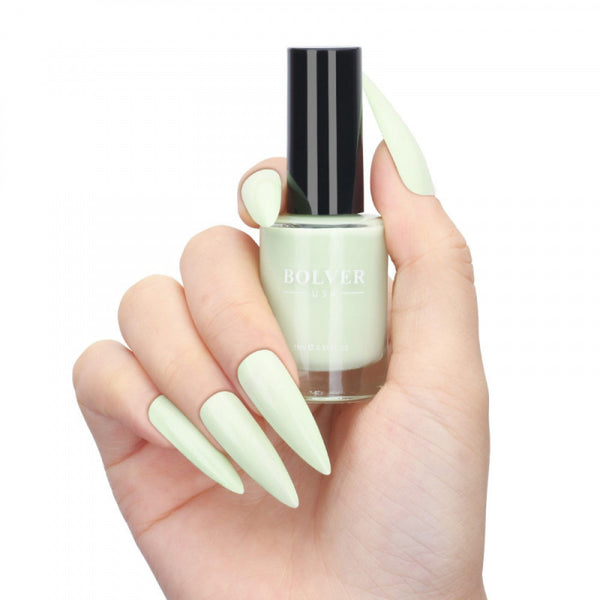 بلوفير - طلاء اضافر 667 -22 - طلاء أظافر جل - متوفر لدى توب جيت